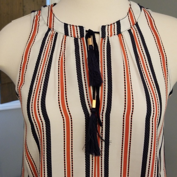 THML sleeveless top - Picture 2 of 5